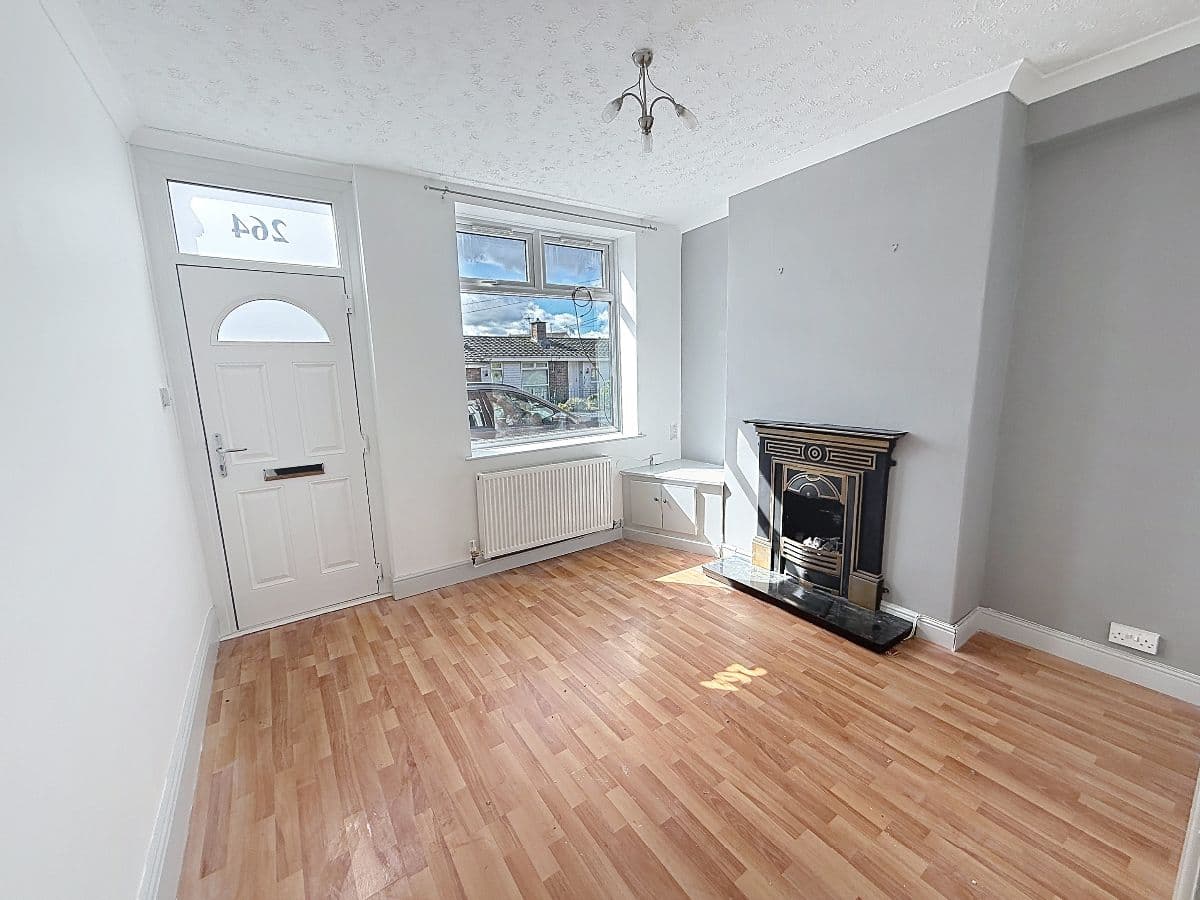 2 bed house in Keelings Road, Stoke-on-Trent