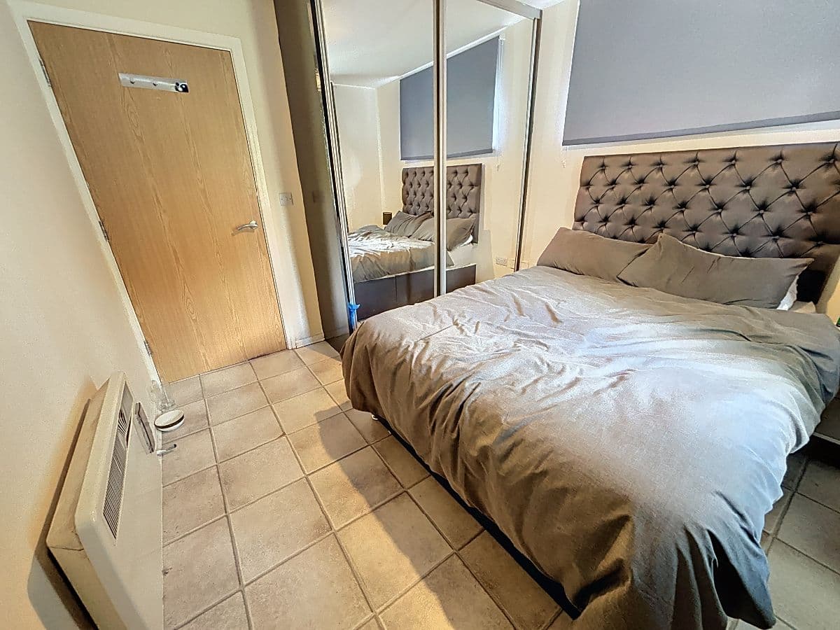 2 bed house in Penstock Drive, Stoke-on-Trent