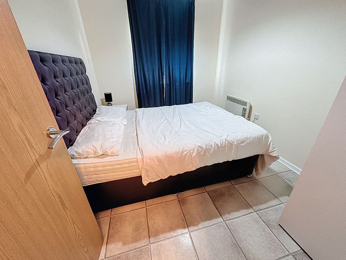 2 bed house in Penstock Drive, Stoke-on-Trent