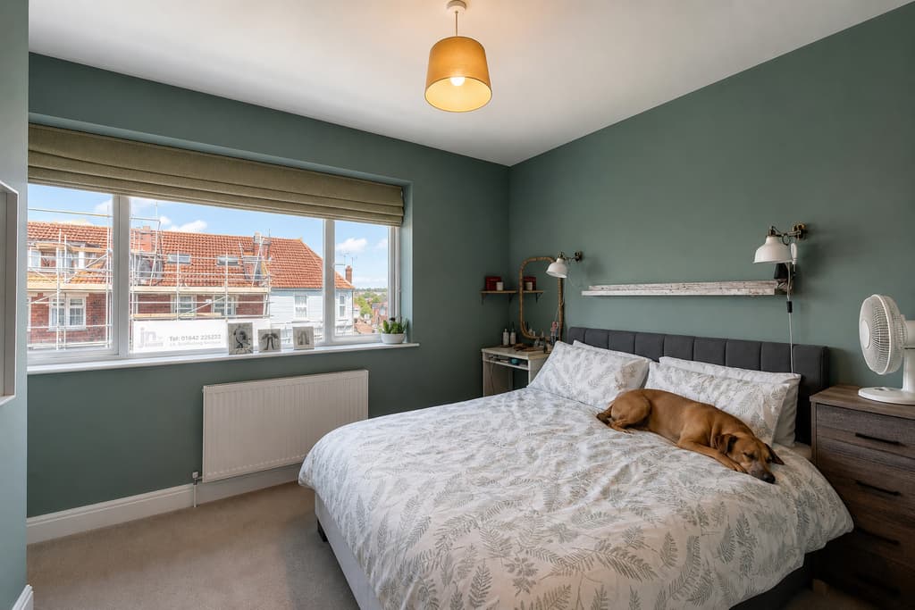1 bed house in BS9