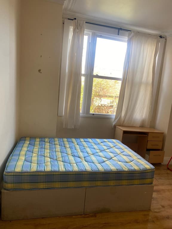 1 bed flat on R1, Bristol