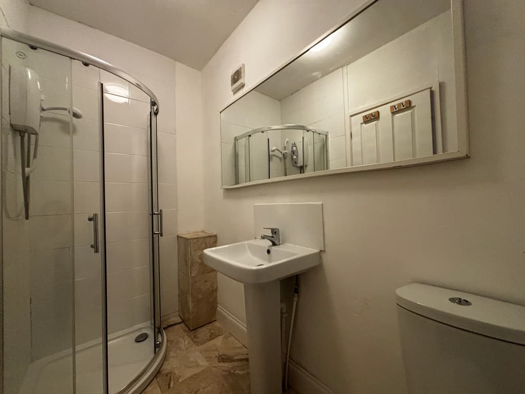 1 bed flat in BS23