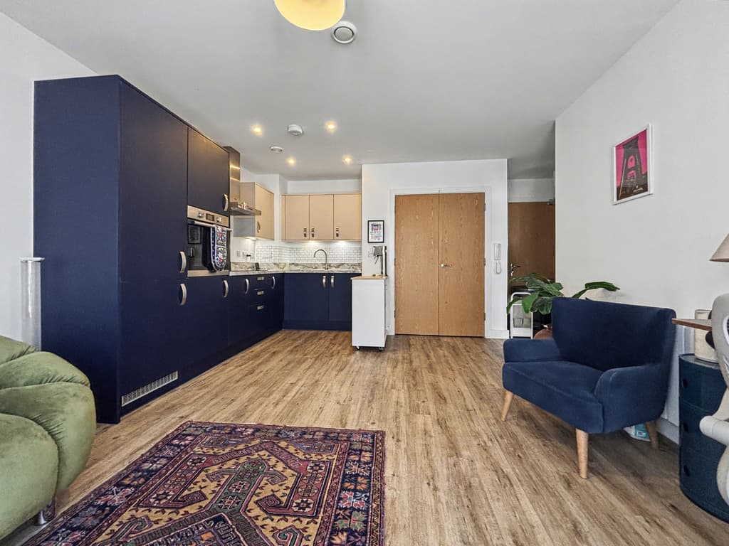 1 bed flat in BS1