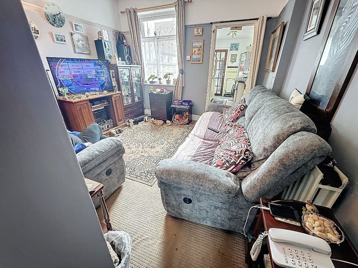 2 bed house in St Aidans Street, Stoke-on-Trent