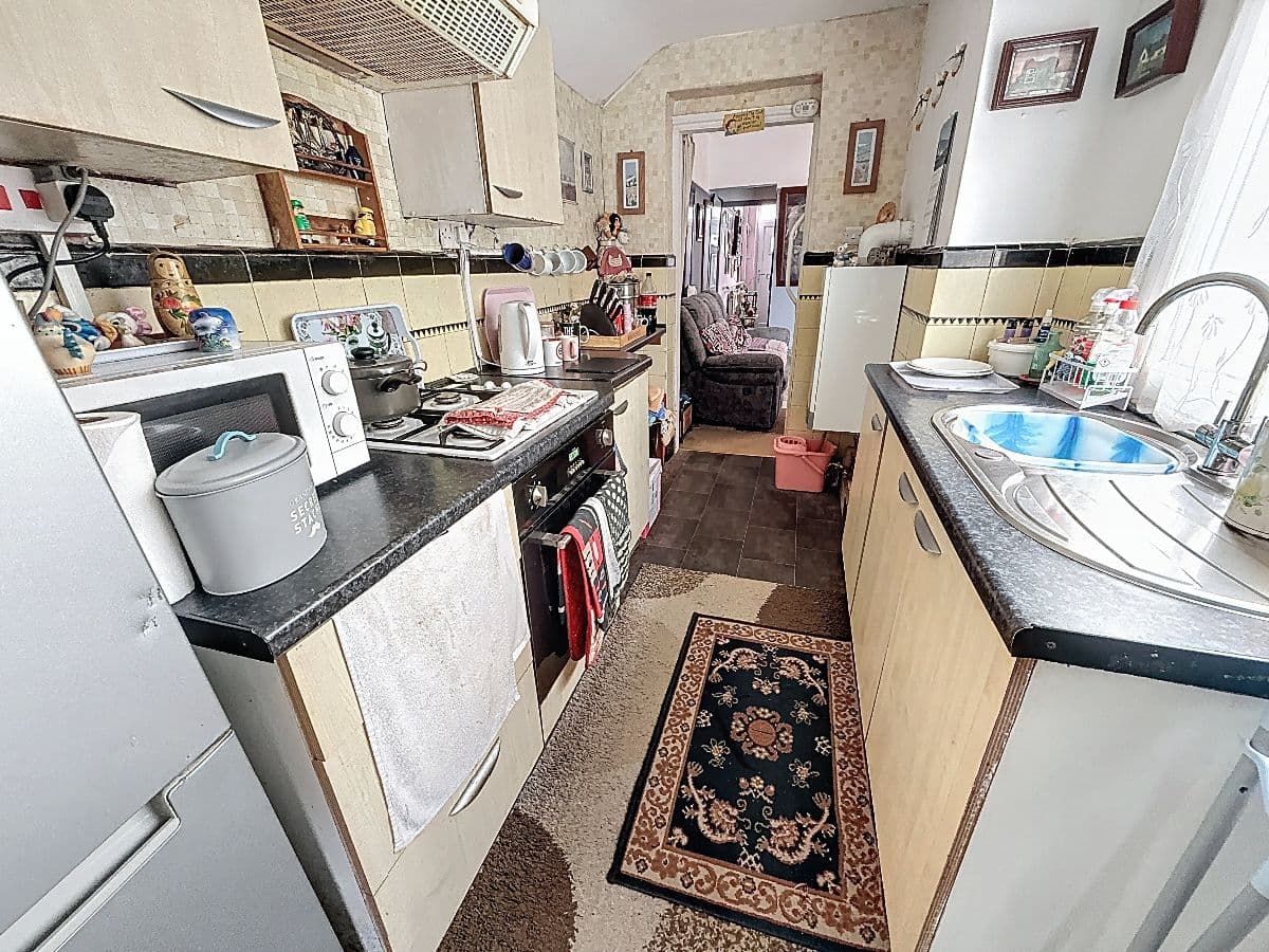 2 bed house in St Aidans Street, Stoke-on-Trent