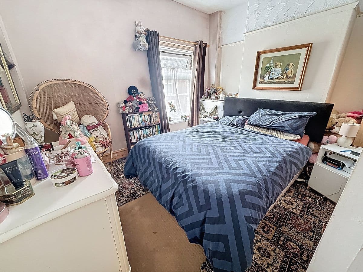 2 bed house in St Aidans Street, Stoke-on-Trent