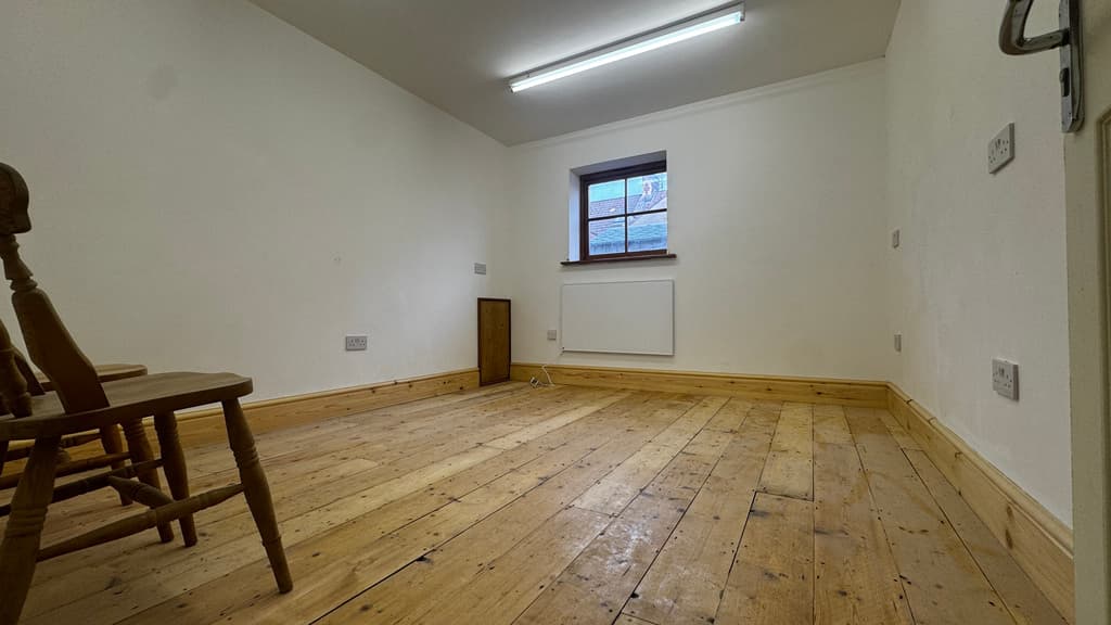 commercial unit in Allington Road, Bristol