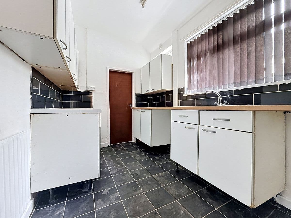 2 bed house on Carron Street, Fenton