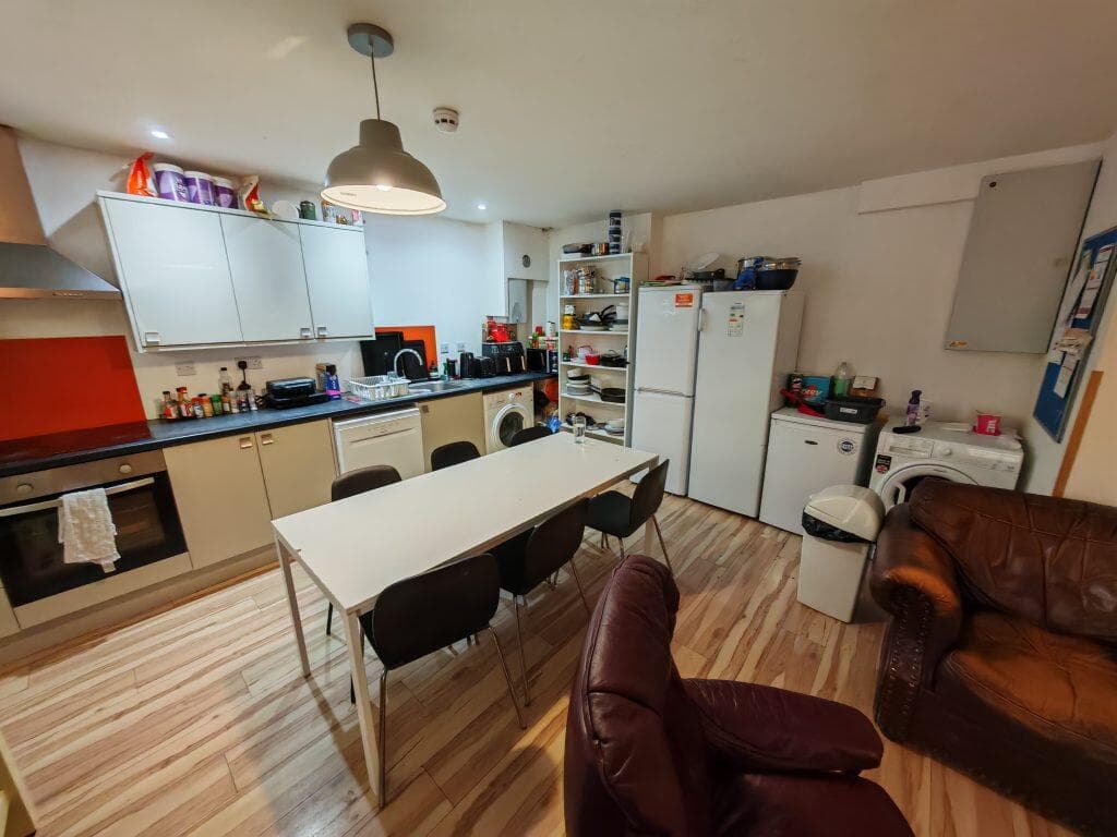 studio on Tramshed 2, 430 Gloucester Road