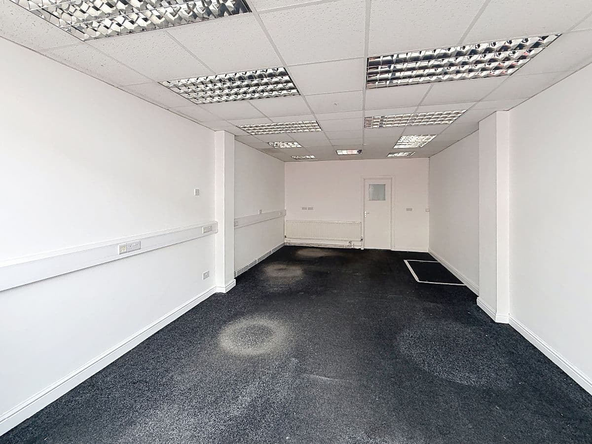 commercial unit in Victoria Road, Stoke-on-Trent