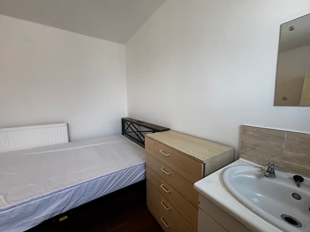 1 bed house in Lodge Causeway, Bristol