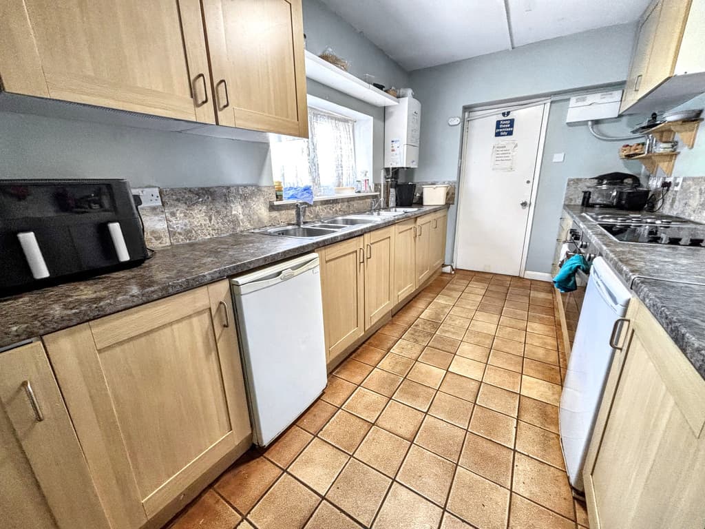1 bed house in Lodge Causeway, Bristol