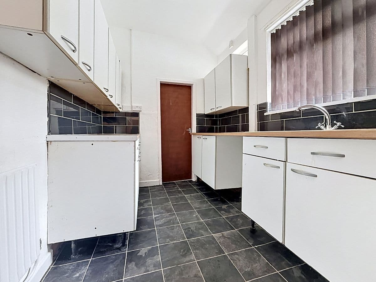 2 bed house in Carron Street, Stoke on Trent