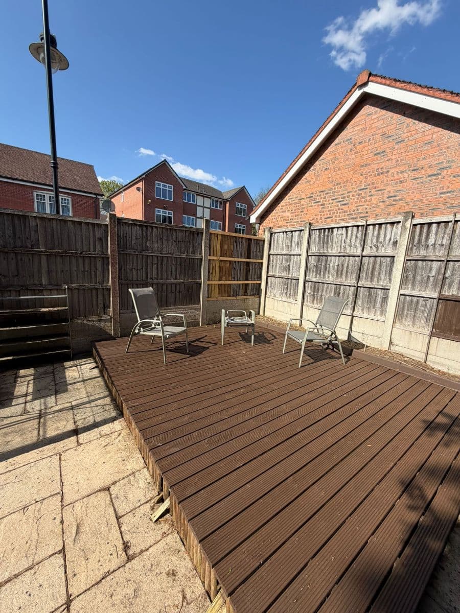 4 bed house in Broad Lane, Birmingham