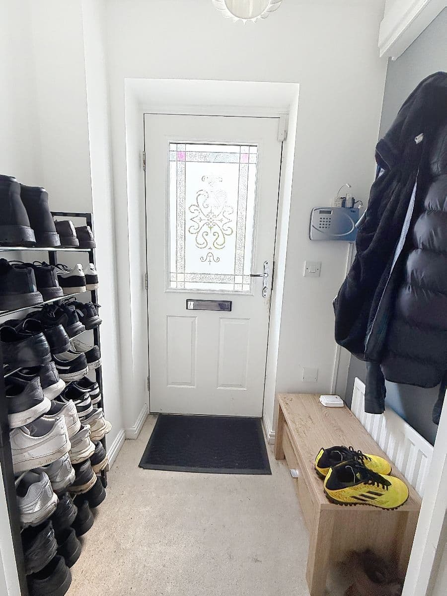 6 bed house in Godwin Way, Stoke-on-Trent