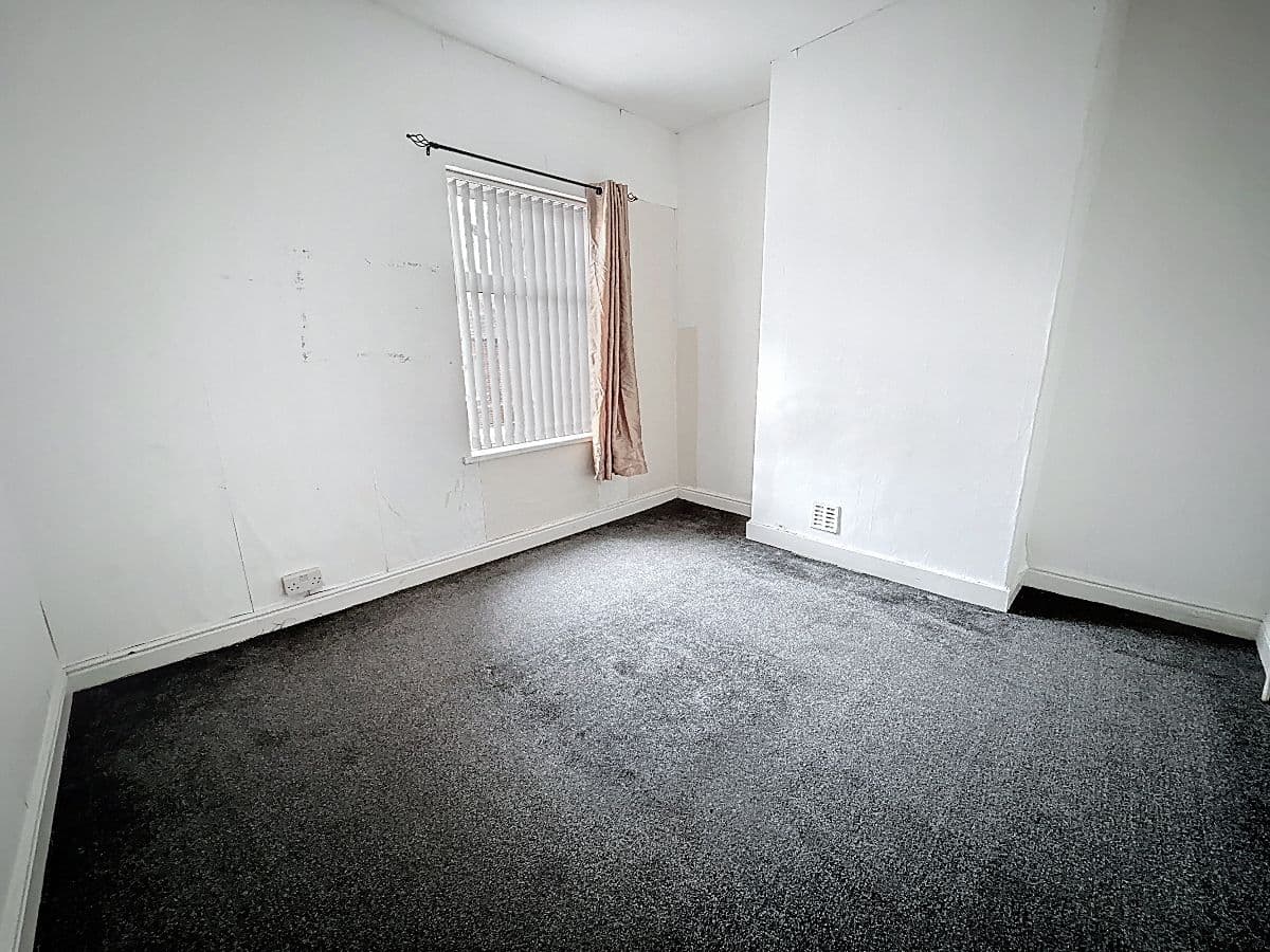 2 bed house in King William Street, Stoke-on-Trent